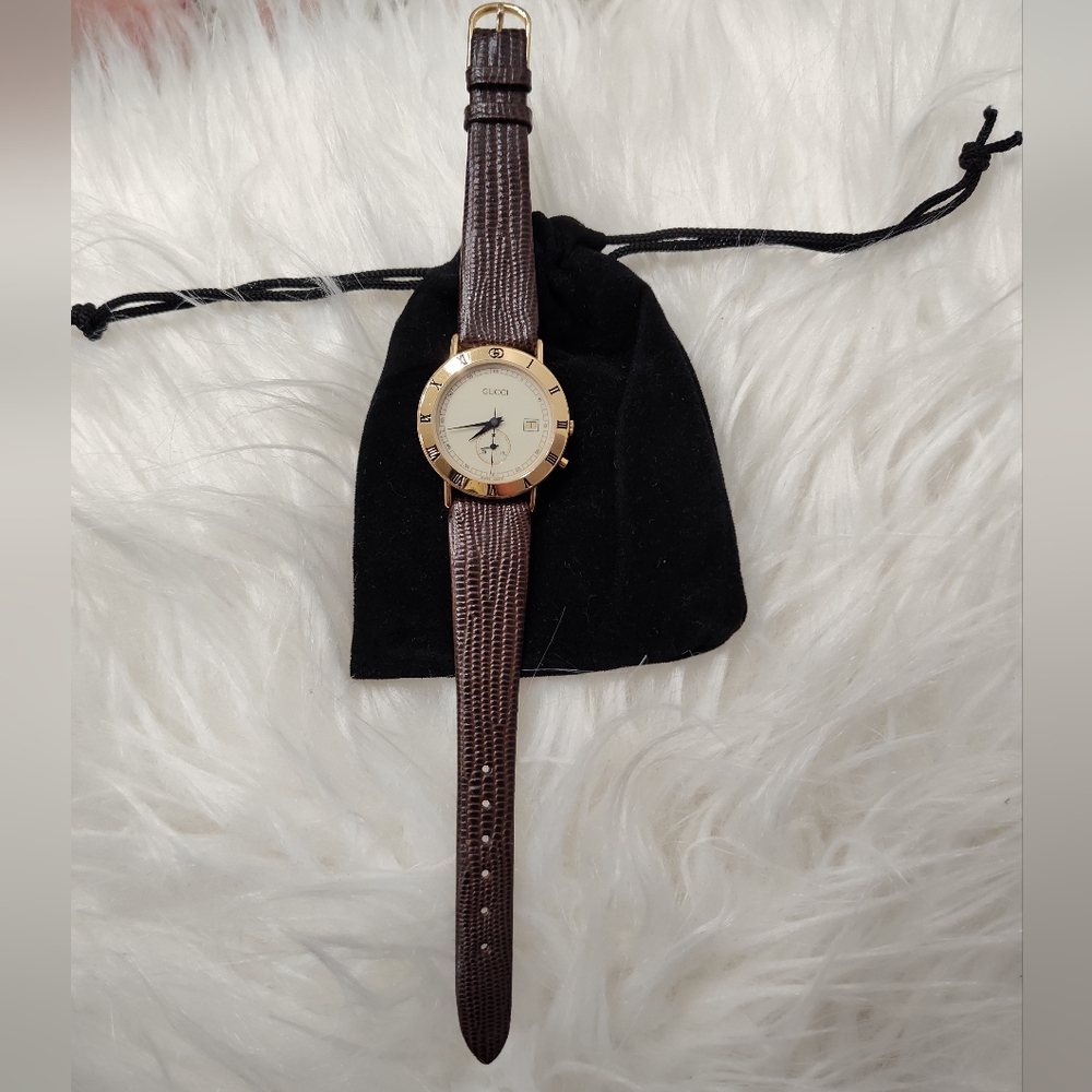 Vintage 90's Gucci 3800 Jr Wristwatch, 18k Gold Plated, Lizard Calf Band 5/8R, - Picture 15 of 16